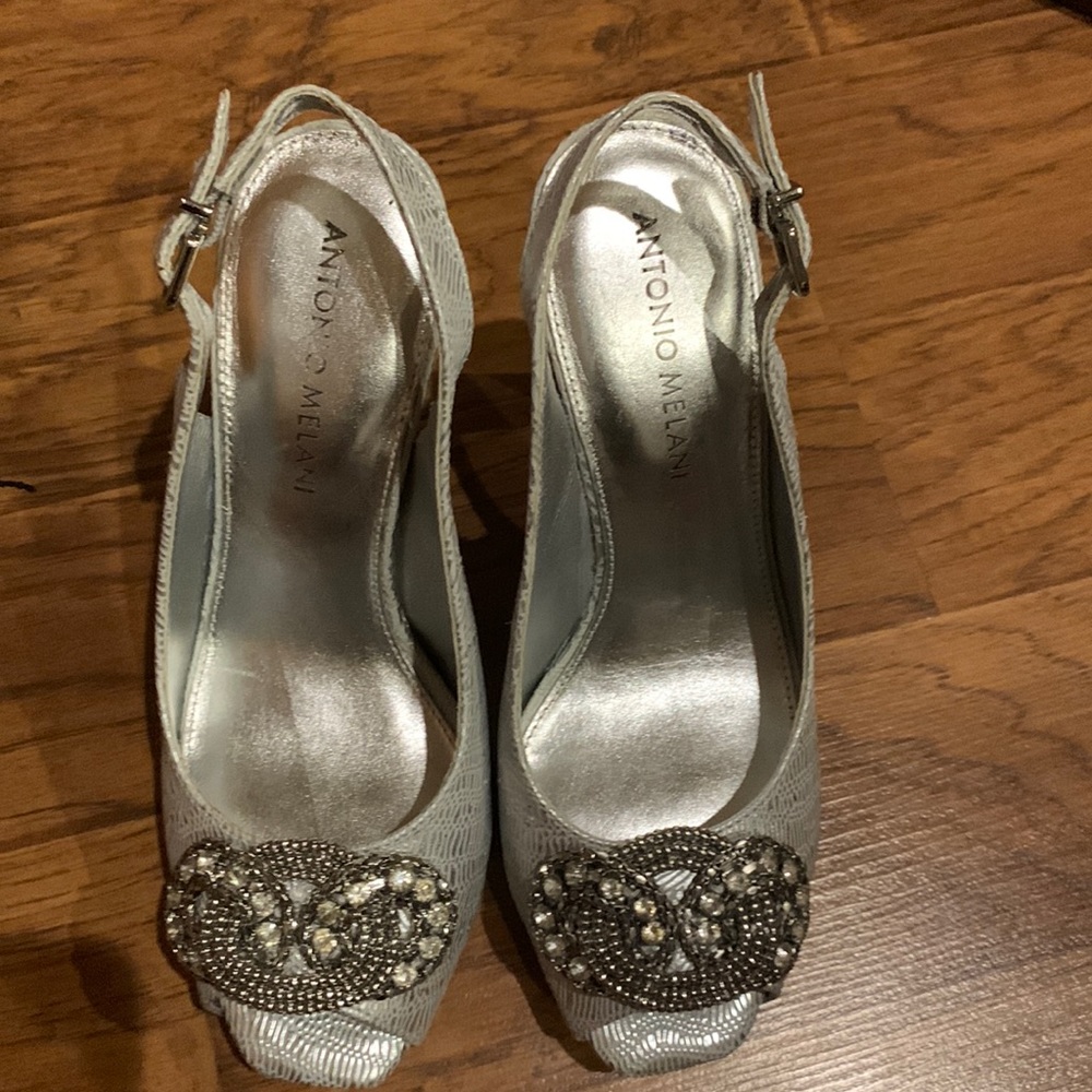 Antonio Melani size 5.5